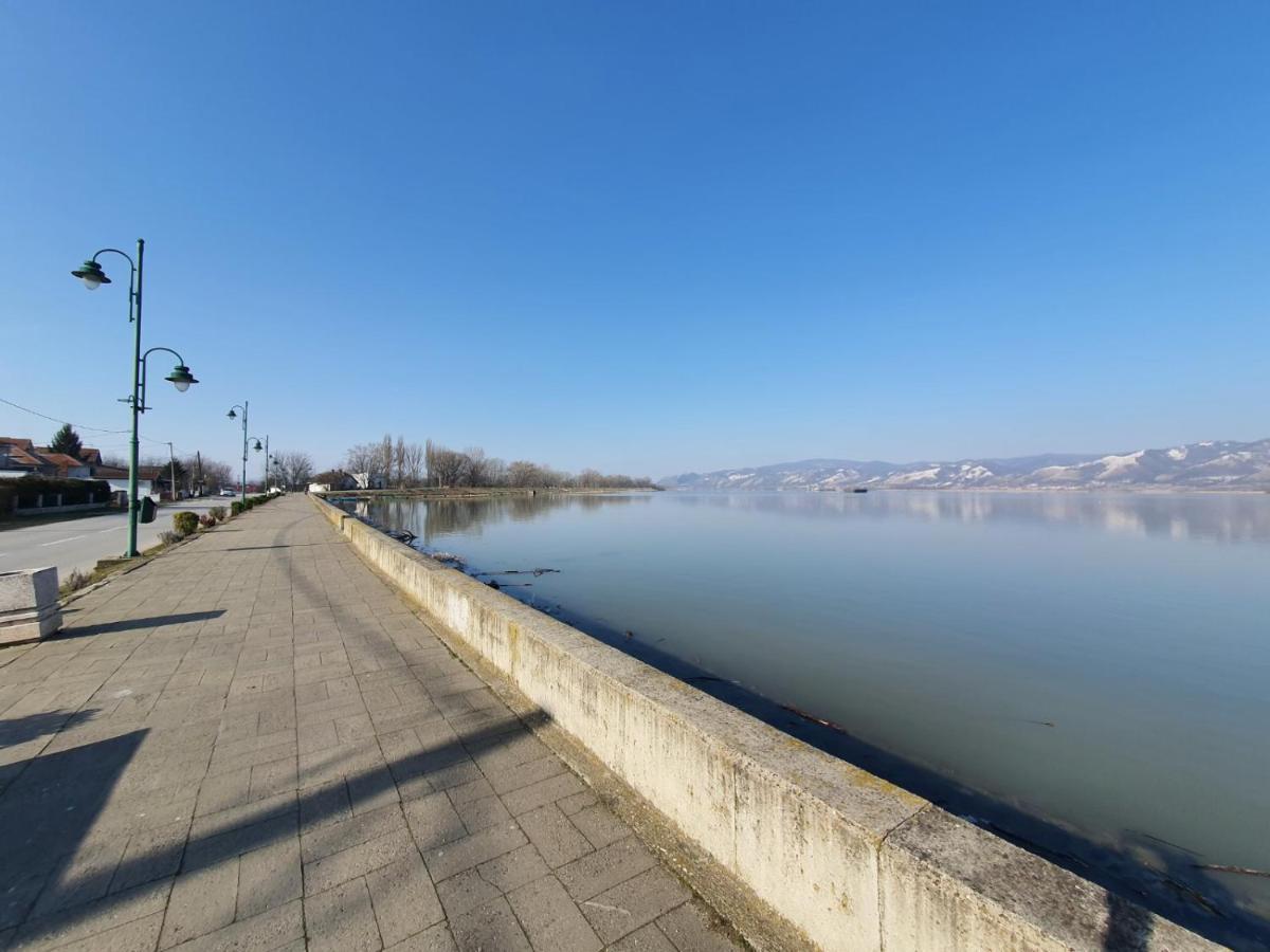 Andjelka A26 Apartamento Veliko Gradište Exterior foto