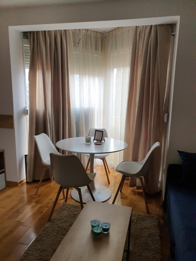 Andjelka A26 Apartamento Veliko Gradište Exterior foto